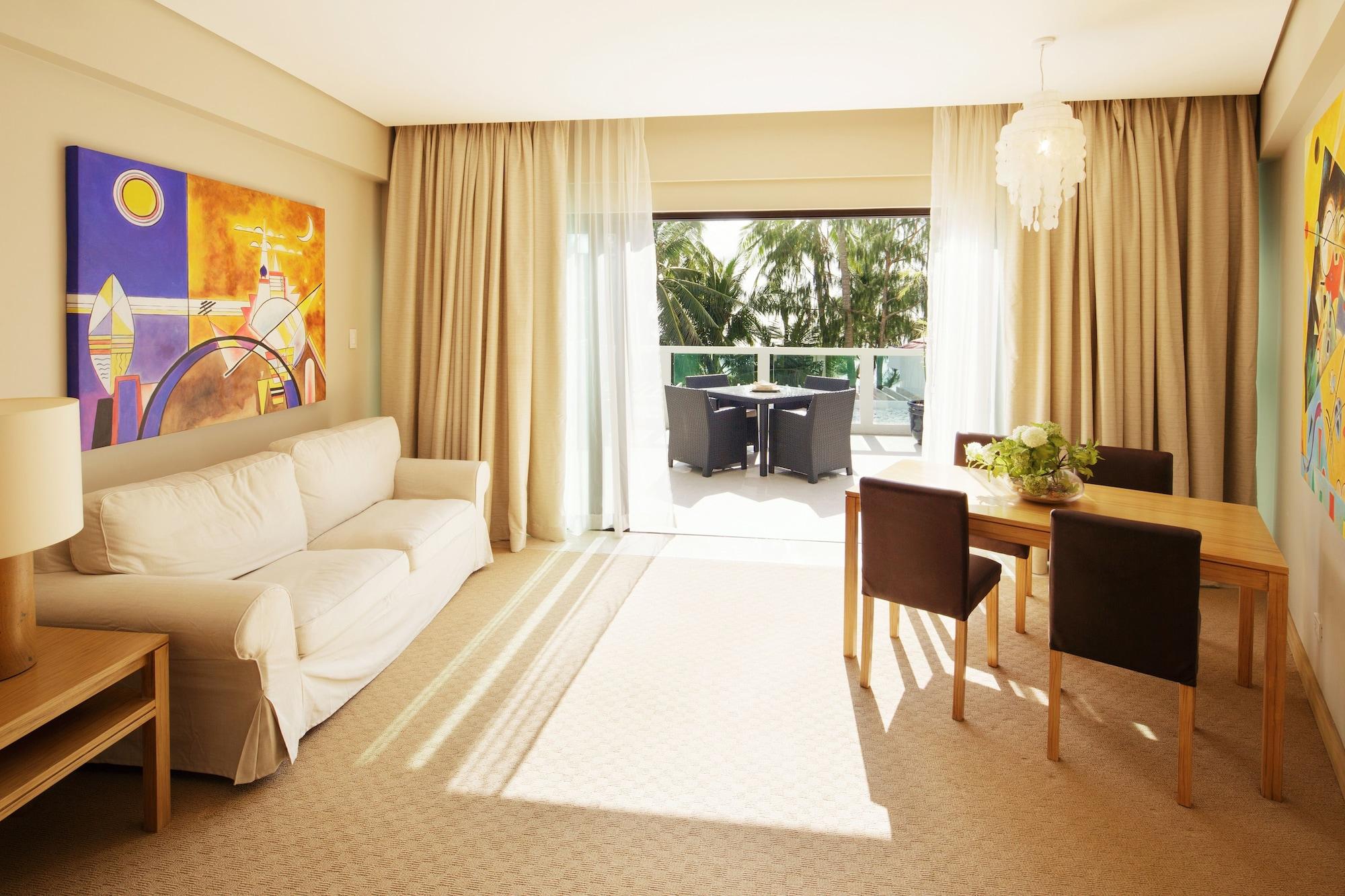 Caemilla Boutique 4*